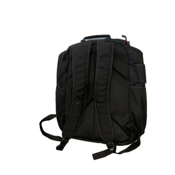 EastSport Top Loading Black Backpack - Picture 2 of 5